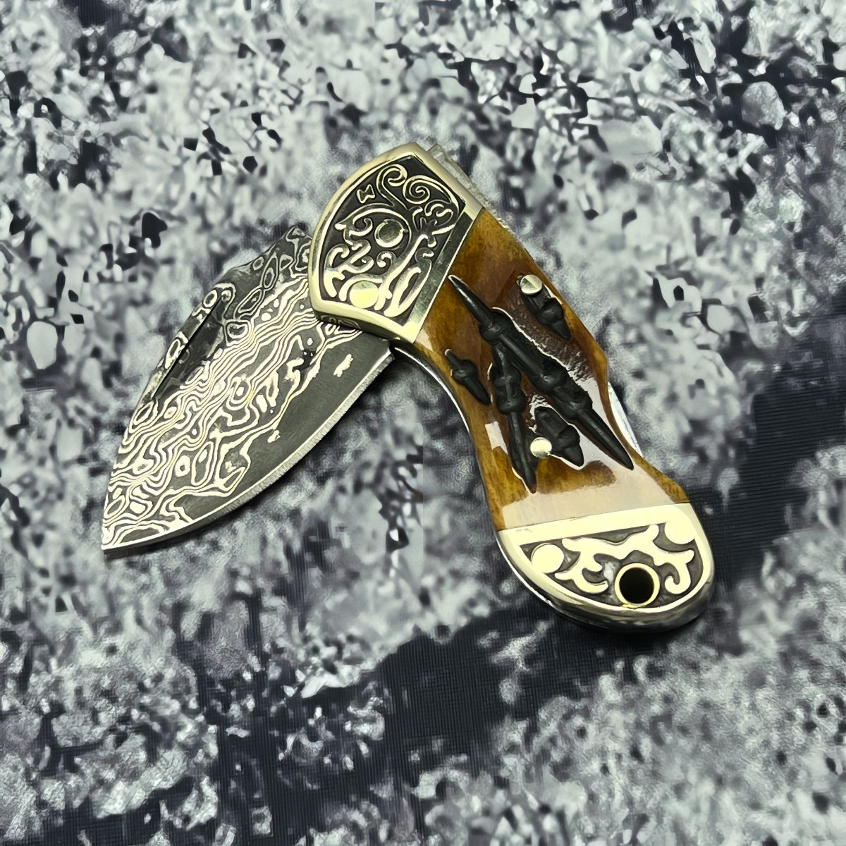 Unique Folding Pocket Knife survival tools- Hand-Forged Damascus Steel with Distinctive Handle