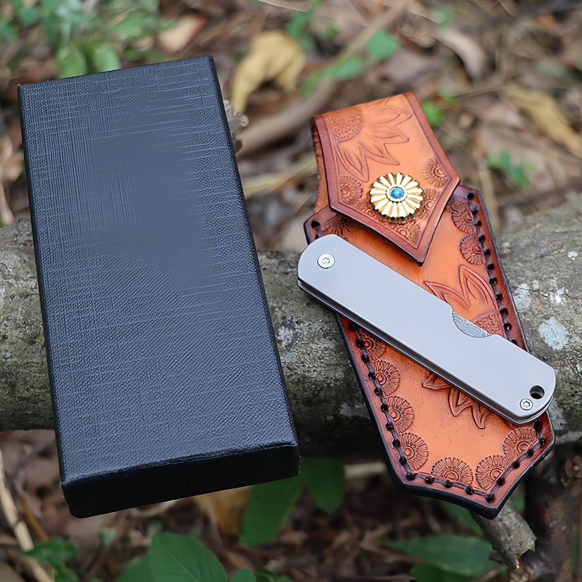 Exquisite Folding Pocket Knife with Hand survival tools- crafted Leather Sheath