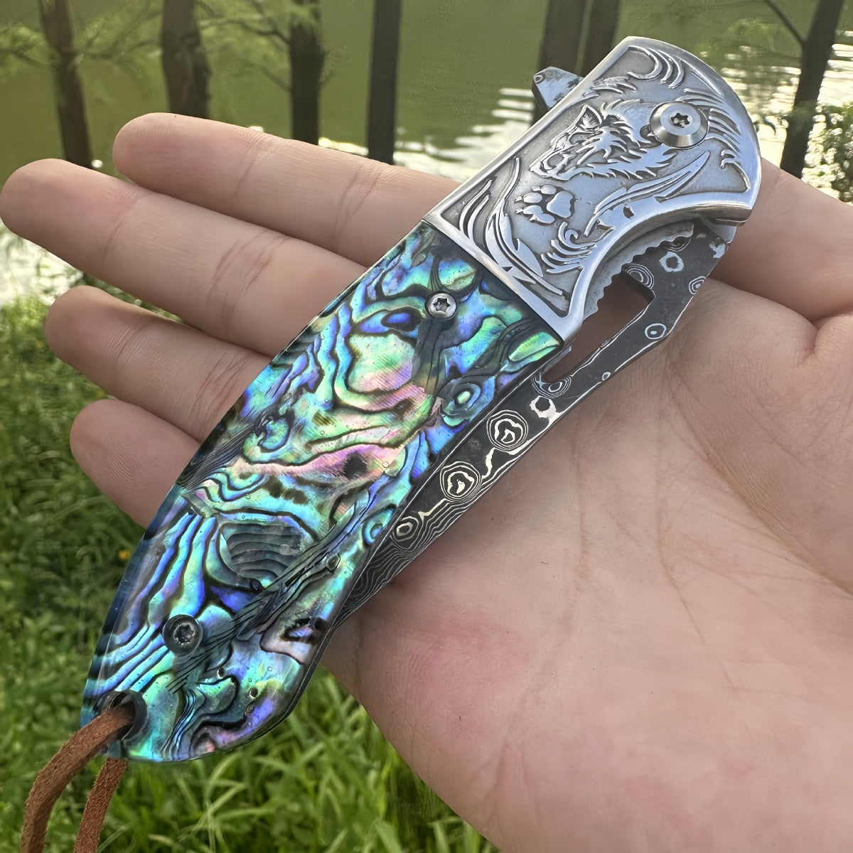 Exquisite Folding Pocket Knife survival tools- Hand - Engraved Damascus Steel with Abalone & Ebony Handles